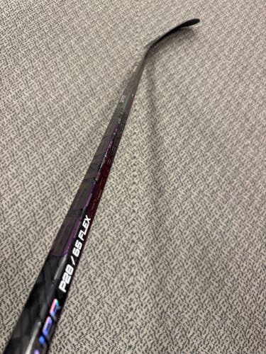 Intermediate Bauer Pulse 2 Left Hand Hockey Stick P28 65 Flex (New)