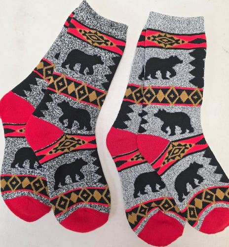ST1 Mens "Buffalo Southwestern Geometric" Crew Socks Lot of 2 Pair MEDIUM New