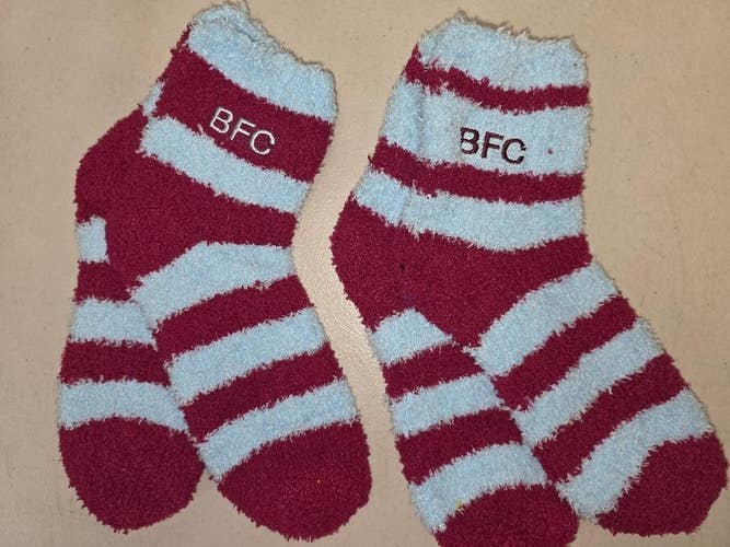 ST14 Mens "BFC BURNLEY FC CLARET FUZZY" Crew Socks Lot of 2 Pair MEDIUM New