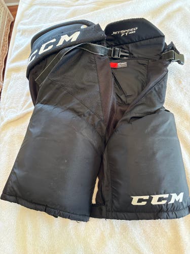 Men's Senior Medium CCM JetSpeed FT485 Hockey Pants (Used)