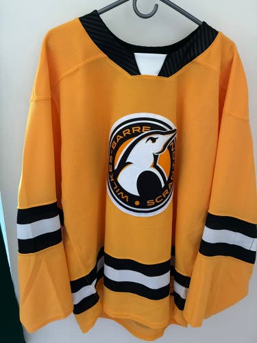 WBS Penguins MIC team issued blank warmup jersey