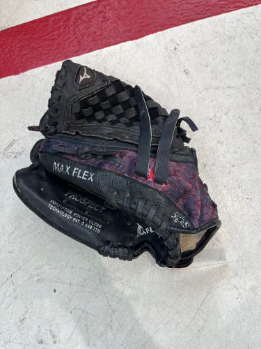 Mizuno Finch LH Softball Glove | 10"