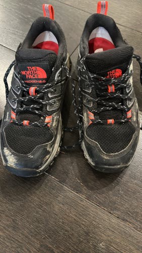 Women's Size M 5.0 (W 6.0) The North Face Hiking Boots (Used)