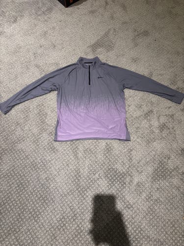 Purple Large Men's Nike Shirt (Like New)