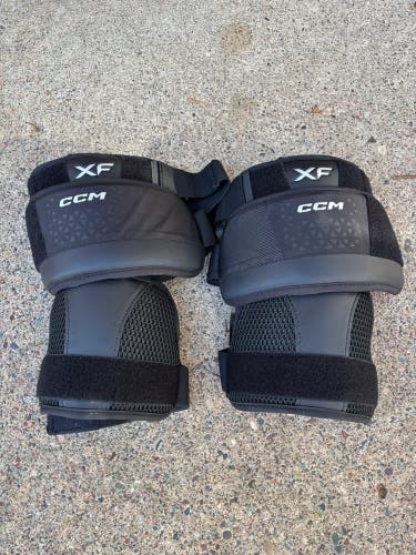 CCM (Used)knee pads with added cushion