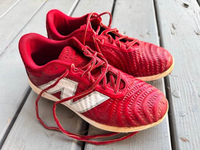 Red Men's 6Y (Big Kids / Youth) New Balance Metal (Used)