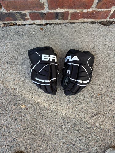 Graf G15 Gloves 11" (Used)