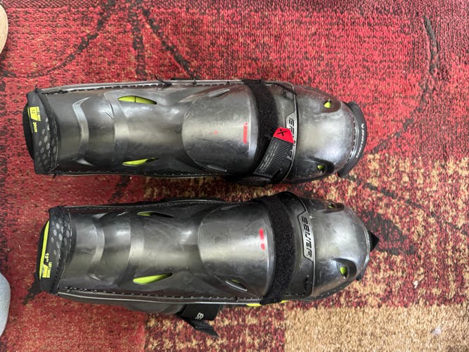 Junior Bauer Vapor 3X Pro 12" Shin Pads (Used)