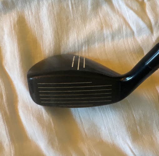 Men's Right Handed Hybrid Regular Flex 4H Graphite Shaft (Used)