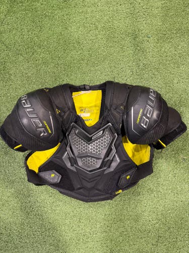 Bauer Supreme 3S Pro Shoulder Pads | Junior Medium