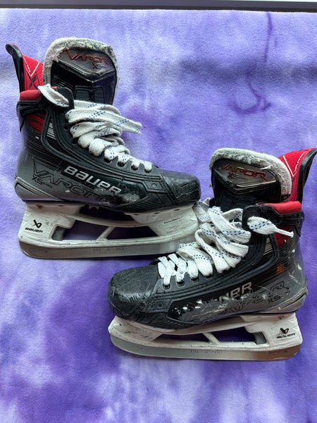 Junior Bauer Vapor X5 Pro Hockey Skates Regular Width Size 3 (Used)