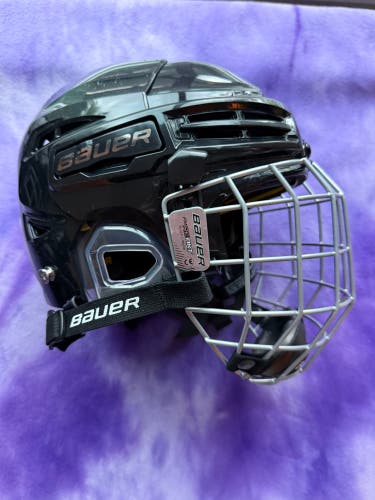 Black Youth Bauer Re-Akt 100 Helmet (Used)