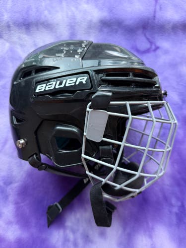 Black Youth Bauer Prodigy Helmet (Used)