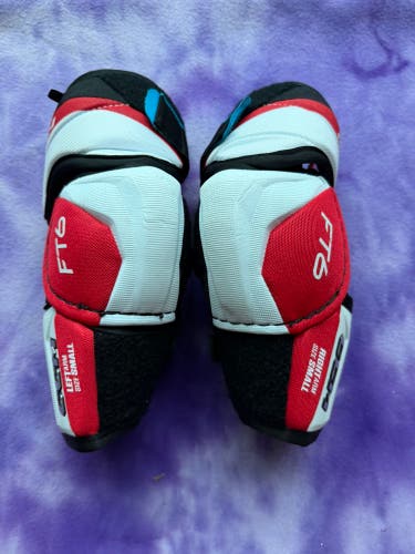 Small CCM Elbow Pads (Used)
