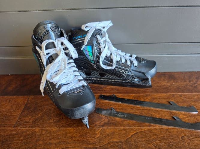 2025 True One Piece Hockey Goalie Skates Regular Width Pro Stock 8 (Used)
