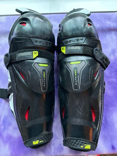 Senior Bauer Vapor XLTX Pro Shin Pads 15" (Used)