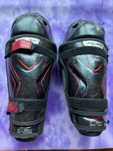 Junior Bauer Shift Pro Shin Pads 11" (Used)