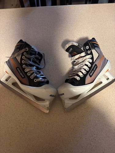 2012 Bauer Elite Hockey Goalie Skates 5 (Used)