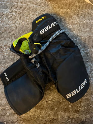 Black Youth Medium Bauer Supreme Mach Hockey Pants (Used)
