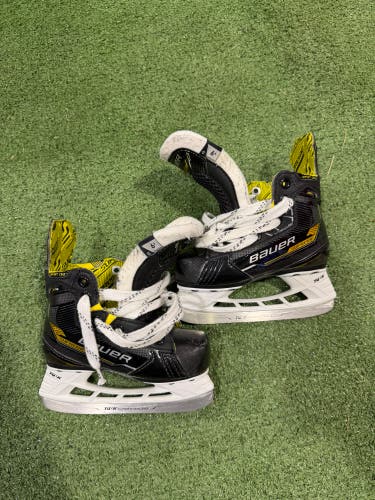 Bauer Supreme M4 Hockey Skates | Size 9Y