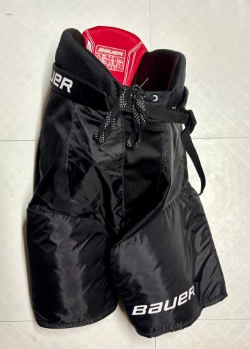 Senior Large Bauer NSX Hockey Pants (Like New)