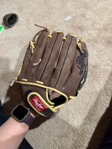 Rawlings rbg36bc RH Baseball Glove 12.5" (Used)