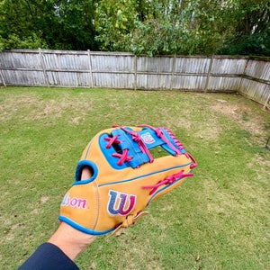 2025 - Wilson A2000 - 1786 Custom 11.5"