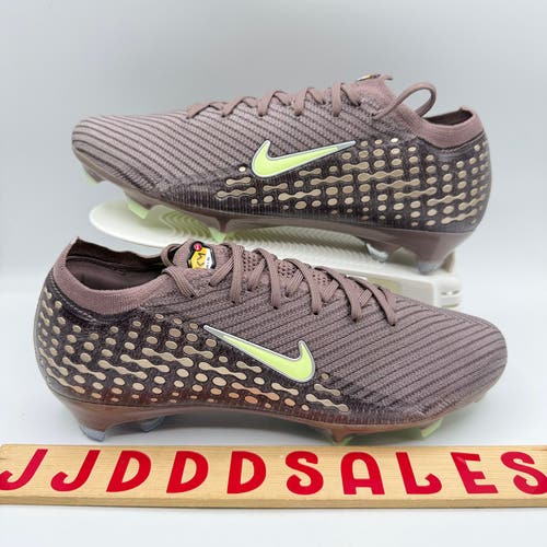 Nike Mercurial Vapor 16 Elite Kylian Mbappe Soccer Cleats FQ8683-200 Men Sz 6/ Women’s Sz 7.5

New
