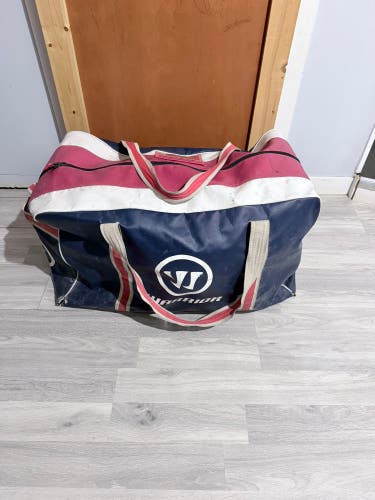 Warrior Bag plus FULL SET OF BAUER GEAR (Used)