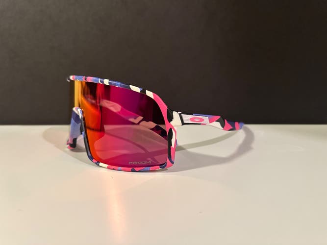 Oakley Sutro