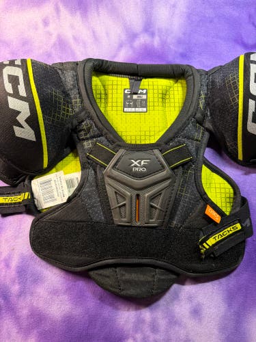 Small Youth CCM Tacks XF Pro Shoulder Pads (Used)