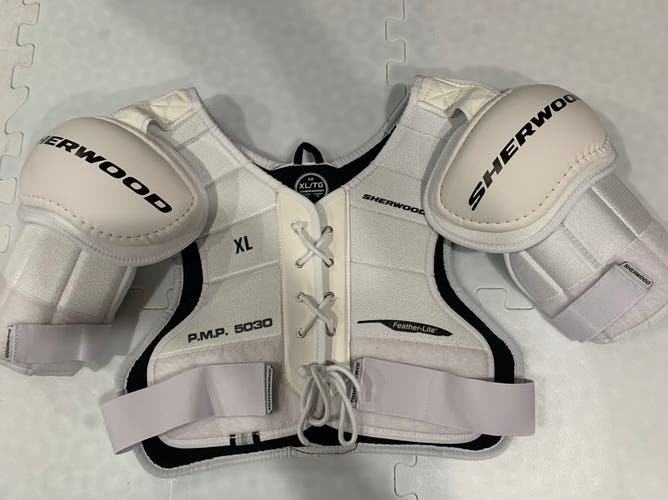 Like-New Sher-Wood 5030 HOF Shoulder Pads