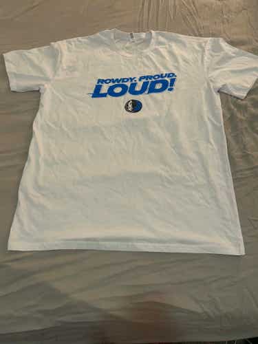 Dallas Mavericks NBA Rowdy, Proud, Loud! Short Sleeve Shirt, Size Adult XL