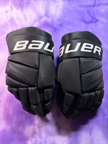 Intermediate Bauer Bauer X Gloves 12" (Used)