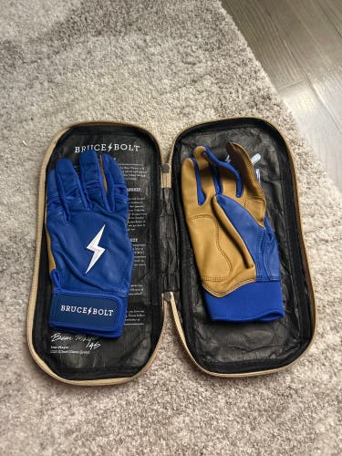 Medium Bader Batting Gloves (New)