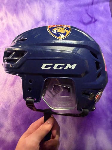 Blue Small CCM Tacks 710 Helmet (Used)