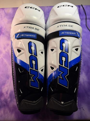 Senior CCM Shin Pads 15" (Used)
