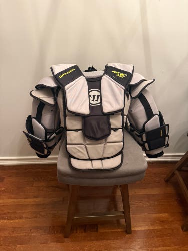 Warrior RX3 PRO Goalie Chest Protector Sr Large (Used)