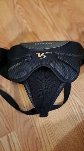 Vaughn V5  (Used) Senior
