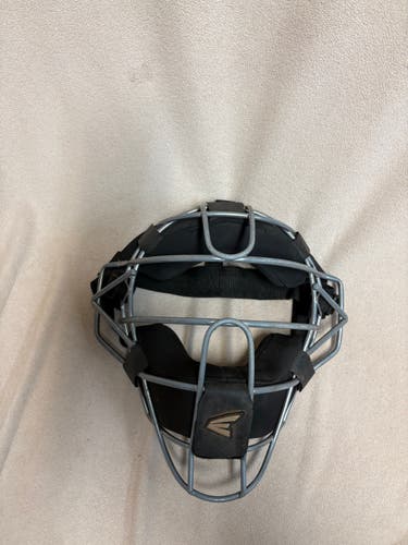 Easton Catcher's Mask (Used)