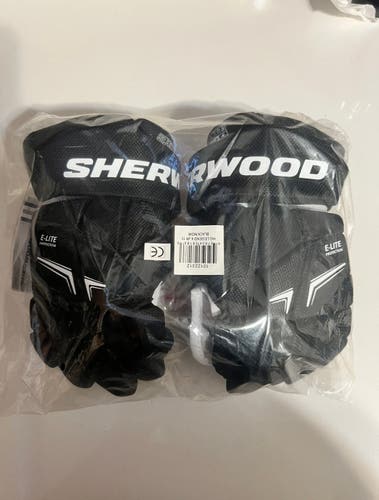 Sher-Wood Rekker Legend 4 Gloves 11" (New)