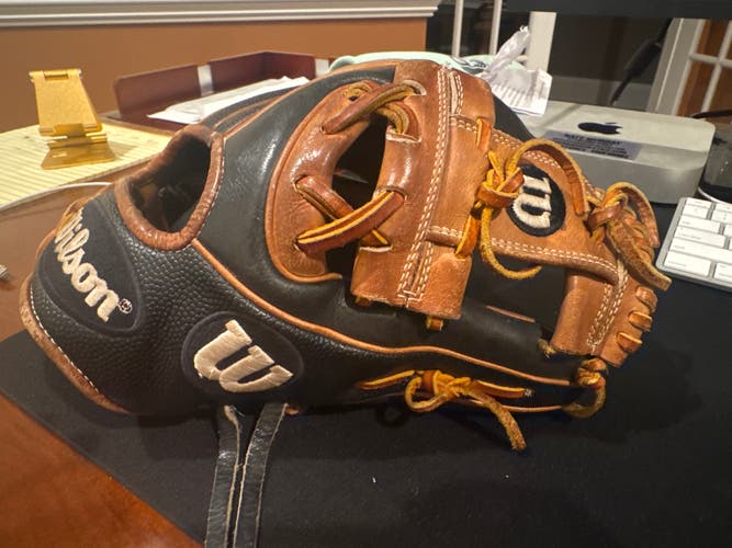 Wilson RH Infield Baseball Glove 11.5" (Used)