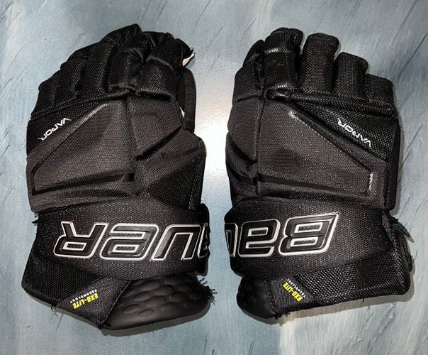 Bauer Vapor Hyperlite Gloves 14" (Used)