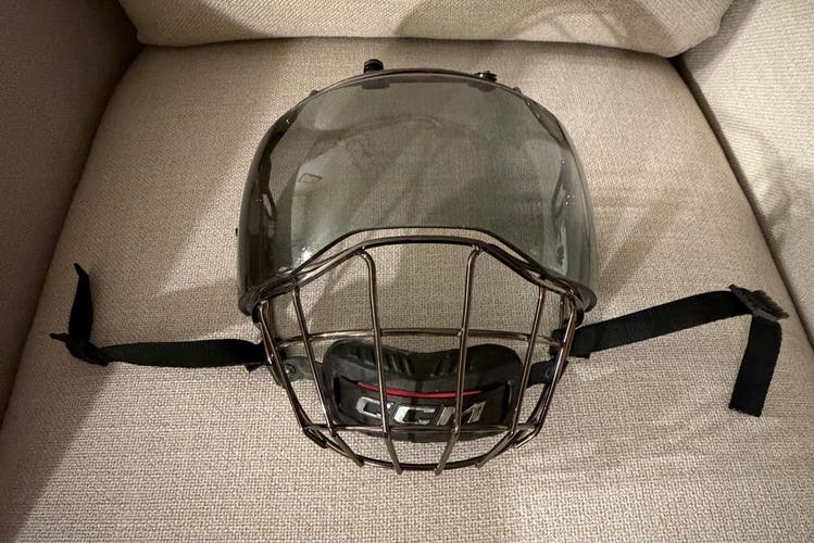 CCM HVR Hybrid Visor/Cage Shield Senior M/L - Smoke Tint (Used)
