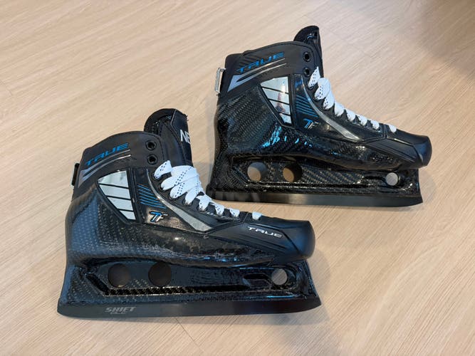 True One Piece Hockey Goalie Skates Regular Width 9 (Used)