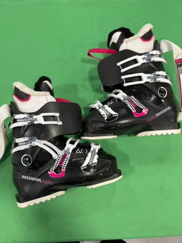 Women's Rossignol Kiara 60 Ski Boots | Mondo 23/23.5