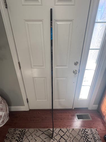 J Towes - Bauer Nexus 2N Pro Left Hand Hockey Stick 87 Flex Pro Stock (New)
