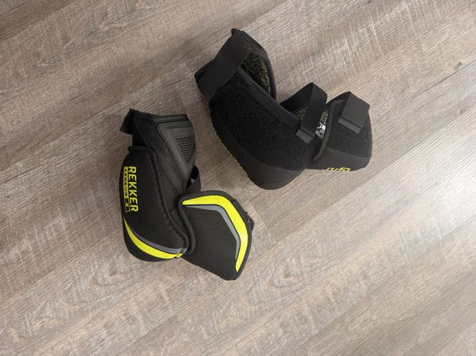 Senior Large Sher-Wood Rekker Elbow Pads (Used)