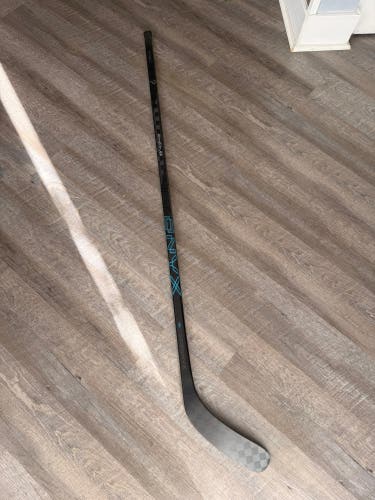 Senior Right Handed Hockey Stick P88 70 Flex Pro Stock (Used)
