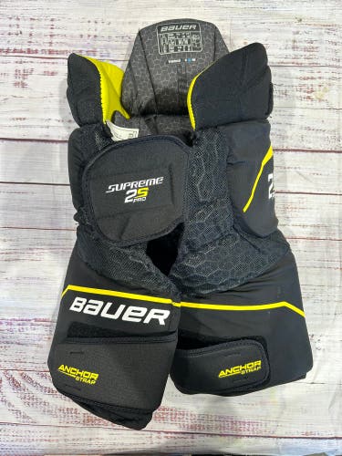 Junior Medium Bauer Supreme 2S Pro Girdle (Used)